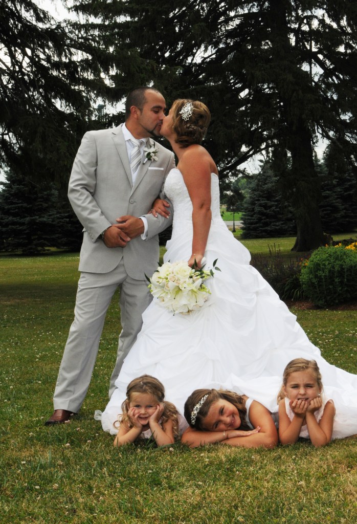 Wedding photographers London Ontario. Columbia Photos is wedding photography based in London Ontario. Owner and pro photographer is Phil Vanderpost.