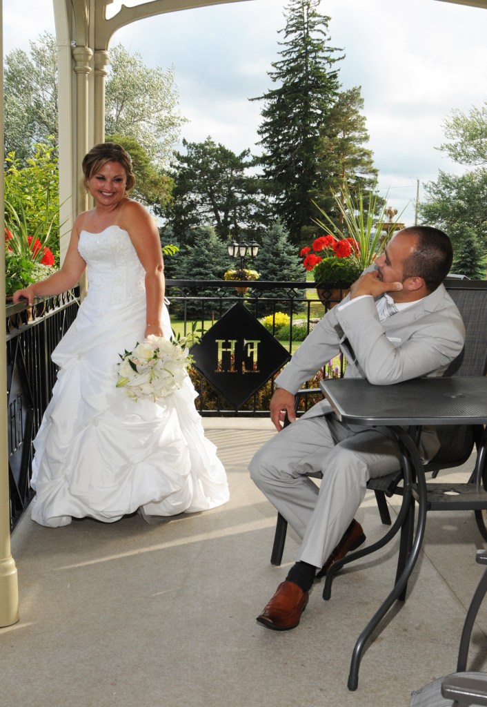 Wedding photographers London Ontario. Columbia Photos is wedding photography based in London Ontario. Owner and pro photographer is Phil Vanderpost.