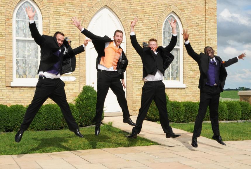 Wedding photographers London Ontario. Columbia Photos is wedding photography based in London Ontario. Owner and pro photographer is Phil Vanderpost.