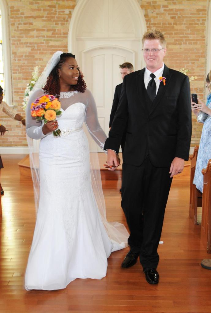 Wedding photographers London Ontario. Columbia Photos is wedding photography based in London Ontario. Owner and pro photographer is Phil Vanderpost.