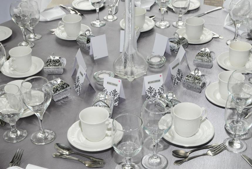 Wedding photographers London Ontario. Columbia Photos is wedding photography based in London Ontario. Owner and pro photographer is Phil Vanderpost.