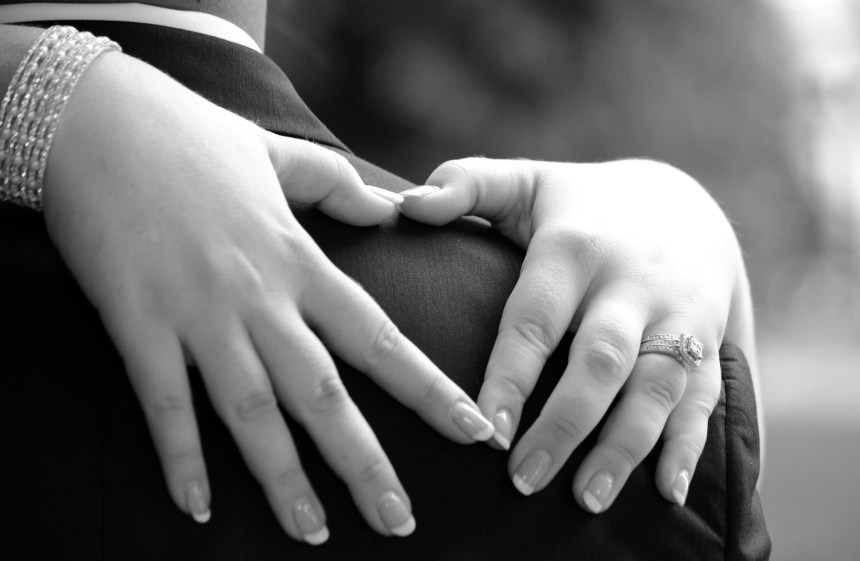 Wedding photographers London Ontario. Columbia Photos is wedding photography based in London Ontario. Owner and pro photographer is Phil Vanderpost.