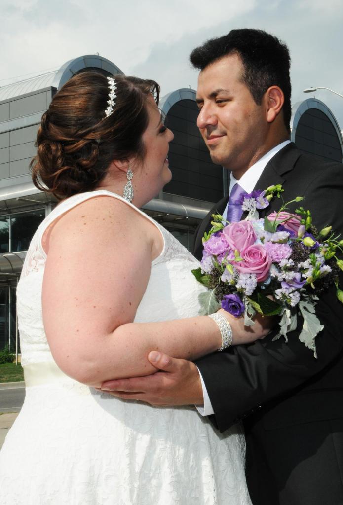 Wedding photographers London Ontario. Columbia Photos is wedding photography based in London Ontario. Owner and pro photographer is Phil Vanderpost.