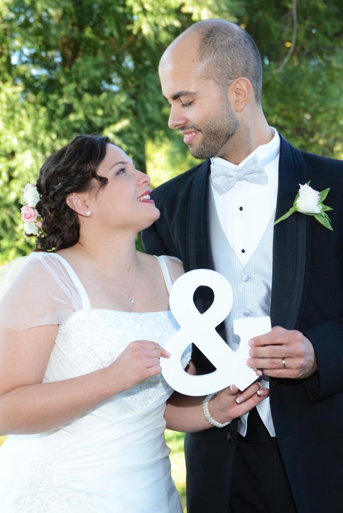 Wedding photographers London Ontario. Columbia Photos is wedding photography based in London Ontario. Owner and pro photographer is Phil Vanderpost.