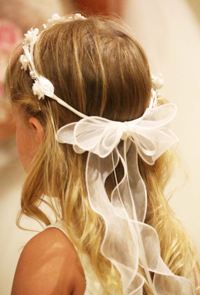 Wedding photographers London Ontario. Columbia Photos is wedding photography based in London Ontario. Owner and pro photographer is Phil Vanderpost.