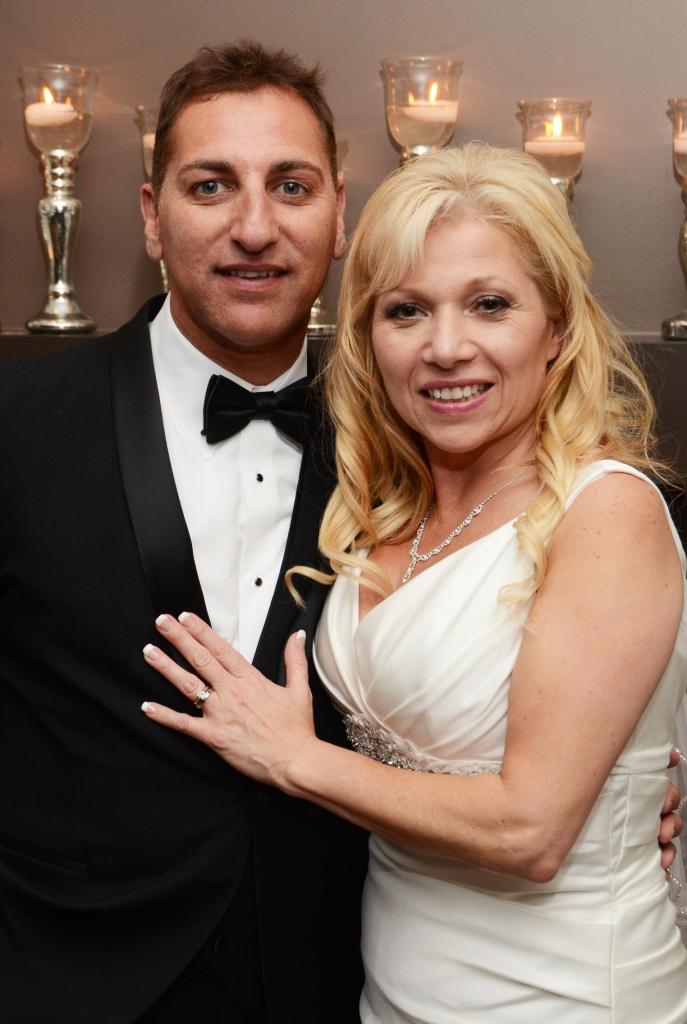 Wedding photographers London Ontario. Columbia Photos is wedding photography based in London Ontario. Owner and pro photographer is Phil Vanderpost.