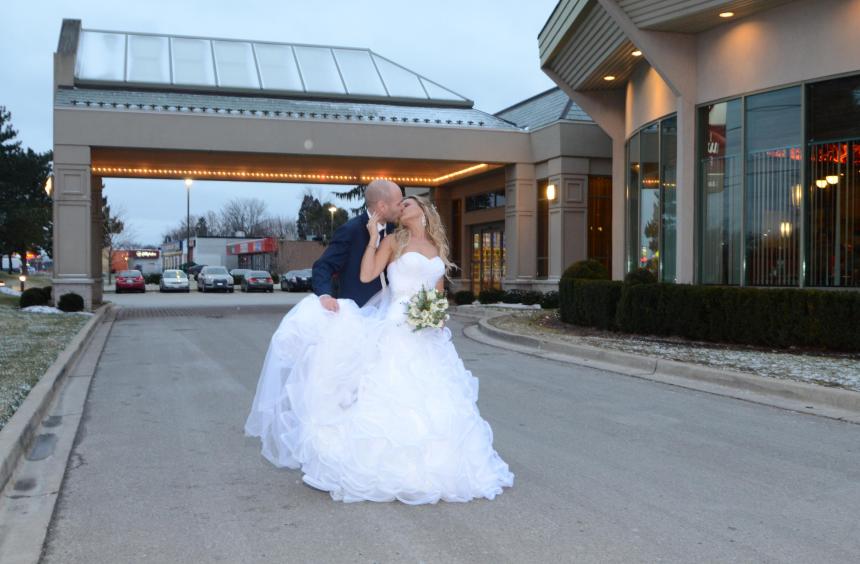 Wedding photographers London Ontario. Columbia Photos is wedding photography based in London Ontario. Owner and pro photographer is Phil Vanderpost.