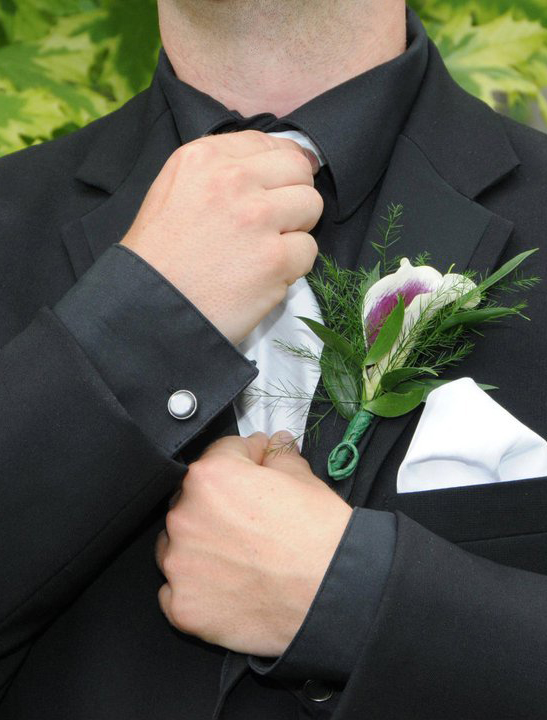 Wedding photographers London Ontario. Columbia Photos is wedding photography based in London Ontario. Owner and pro photographer is Phil Vanderpost.