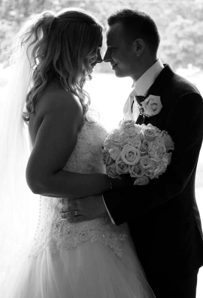 Wedding photographers London, Ontario. Columbia Photos is wedding photography based in London, Ontario.