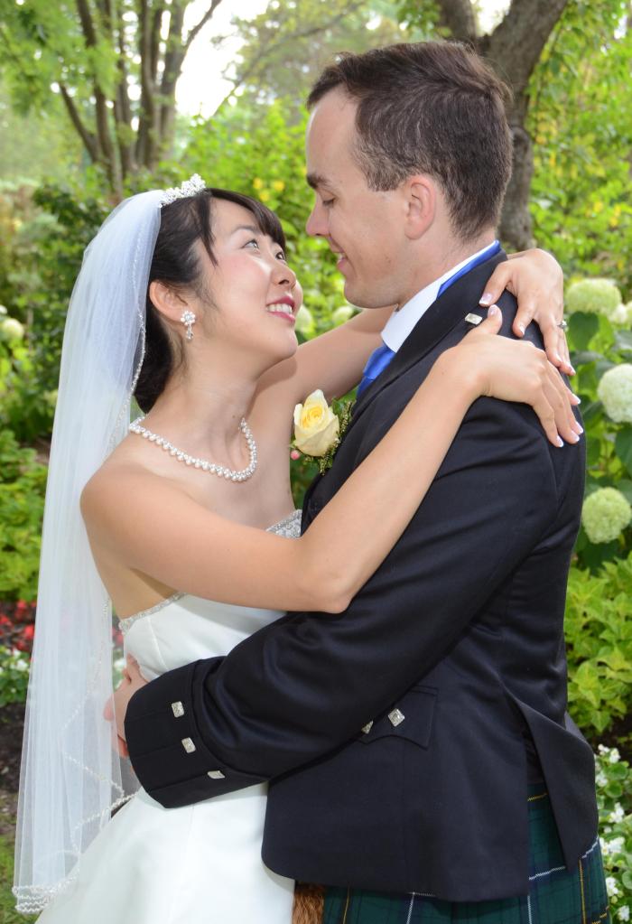 Wedding photographers London Ontario. Columbia Photos is wedding photography studio based in London, Ontario. Photographer is Phil Vanderpost