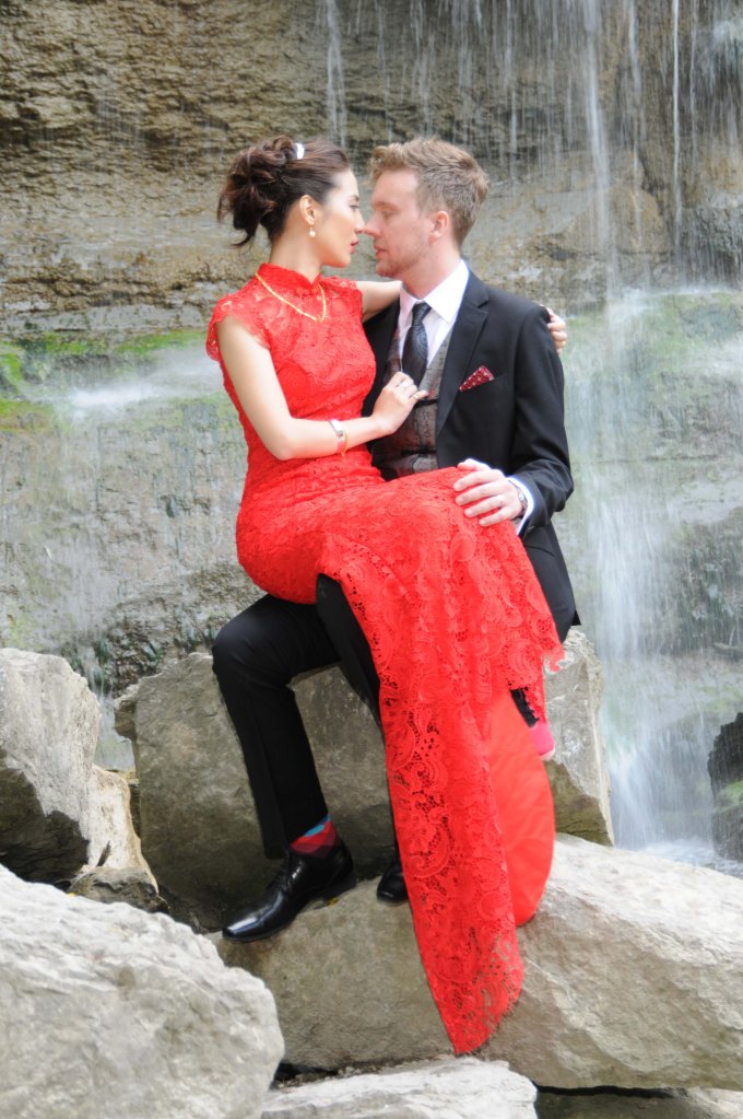 Wedding photographers London Ontario. Great country wedding photos by Columbia Photos.