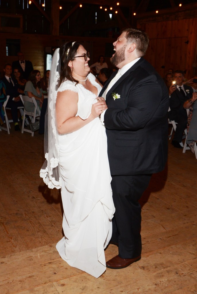 Wedding photographers London Ontario. Columbia Photos is wedding photography based in London Ontario. Owner and pro photographer is Phil Vanderpost.