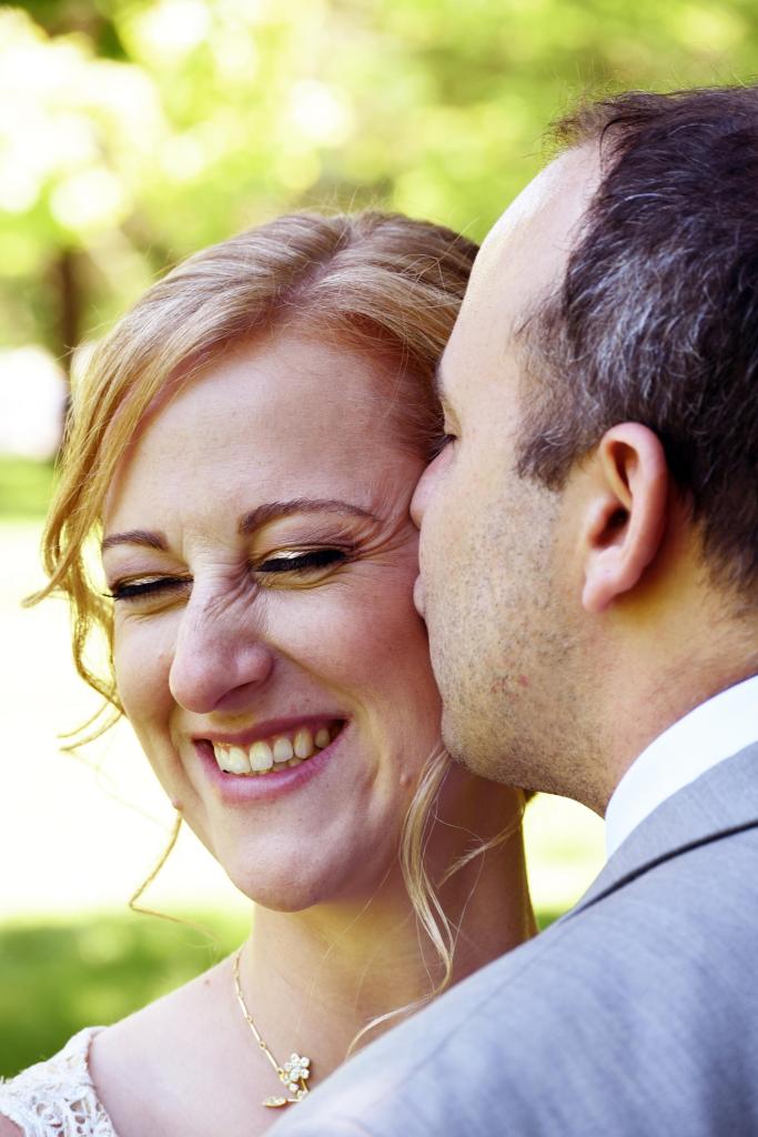 Wedding photographers London Ontario. Columbia Photos is wedding photography based in London Ontario. Owner and pro photographer is Phil Vanderpost.