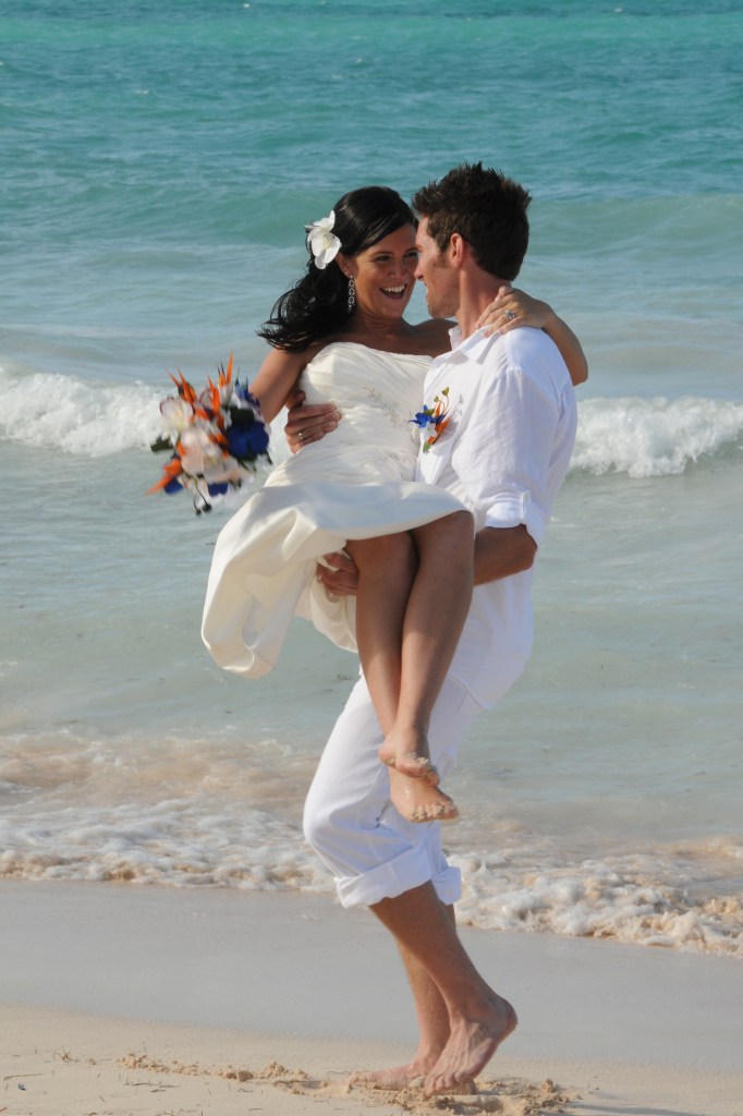 Wedding photographers London, Ontario. Columbia Photos is wedding photography based in London, Ontario.
