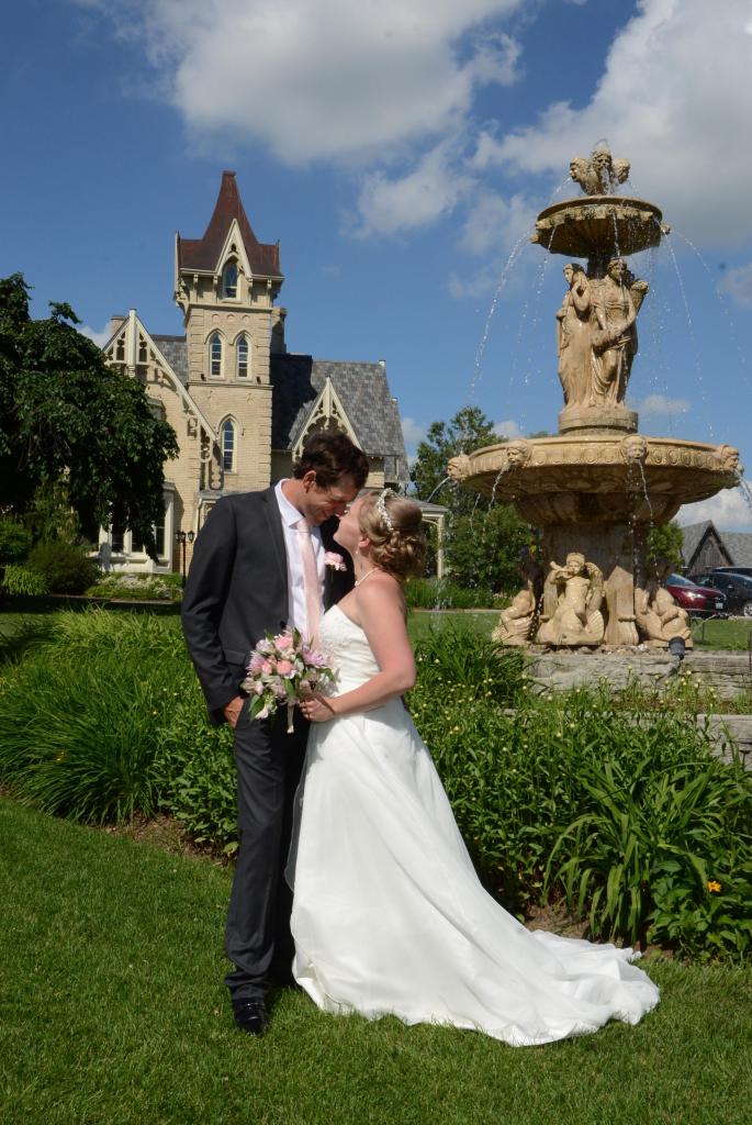 Wedding photographers London Ontario. Columbia Photos is wedding photography based in London Ontario. Owner and pro photographer is Phil Vanderpost.