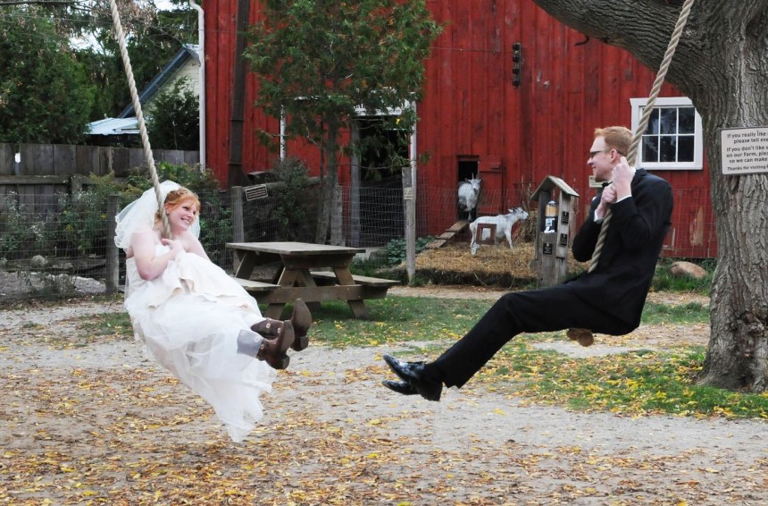 Wedding photographers London Ontario. Columbia Photos is wedding photography based in London Ontario. Owner and pro photographer is Phil Vanderpost.