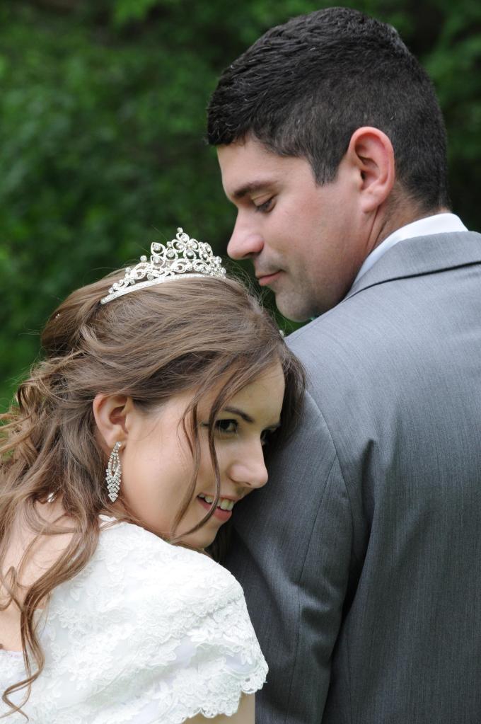 Wedding photographers London Ontario. Columbia Photos is wedding photography based in London Ontario. Owner and pro photographer is Phil Vanderpost.