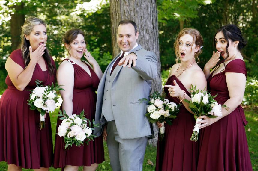 Wedding photographers London Ontario. Columbia Photos is wedding photography based in London Ontario. Owner and pro photographer is Phil Vanderpost.