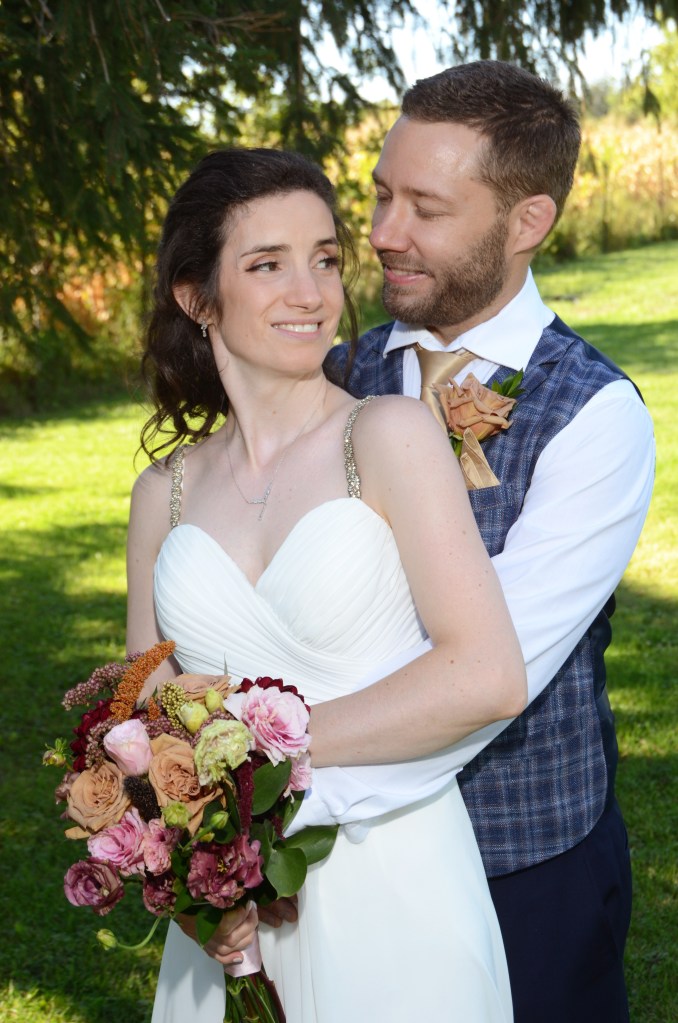 Wedding photographers London Ontario. Columbia Photos is wedding photography based in London Ontario. Owner and pro photographer is Phil Vanderpost.