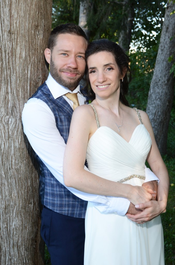 Wedding photographers London Ontario. Columbia Photos is wedding photography based in London Ontario. Owner and pro photographer is Phil Vanderpost.