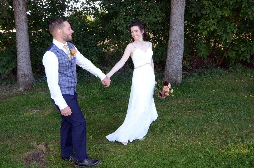 Wedding photographers London Ontario. Columbia Photos is wedding photography based in London Ontario. Owner and pro photographer is Phil Vanderpost.