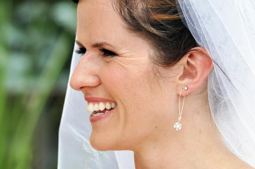 Wedding photographers London Ontario. Columbia Photos is wedding photography based in London Ontario. Owner and pro photographer is Phil Vanderpost.