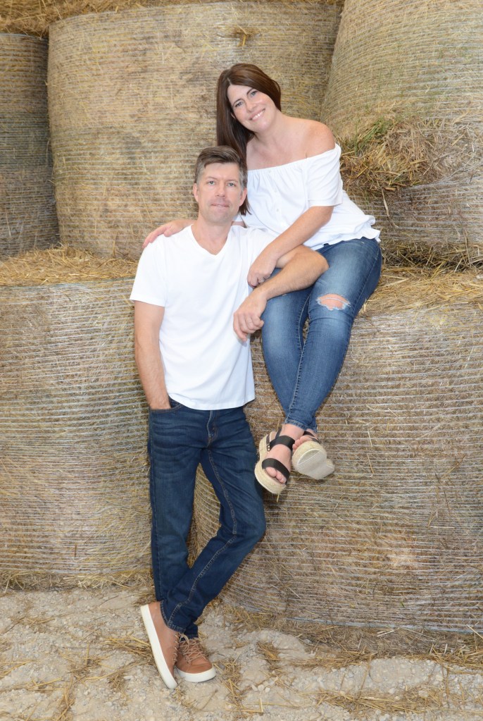 Wedding photographers London Ontario. Columbia Photos is wedding photography based in London Ontario. Owner and pro photographer is Phil Vanderpost.