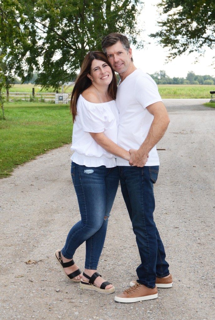 Wedding photographers London Ontario. Columbia Photos is wedding photography based in London Ontario. Owner and pro photographer is Phil Vanderpost.