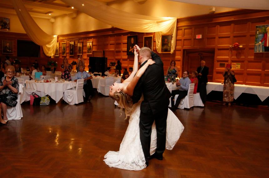 Wedding photographers London Ontario. Columbia Photos is wedding photography based in London Ontario. Owner and pro photographer is Phil Vanderpost.