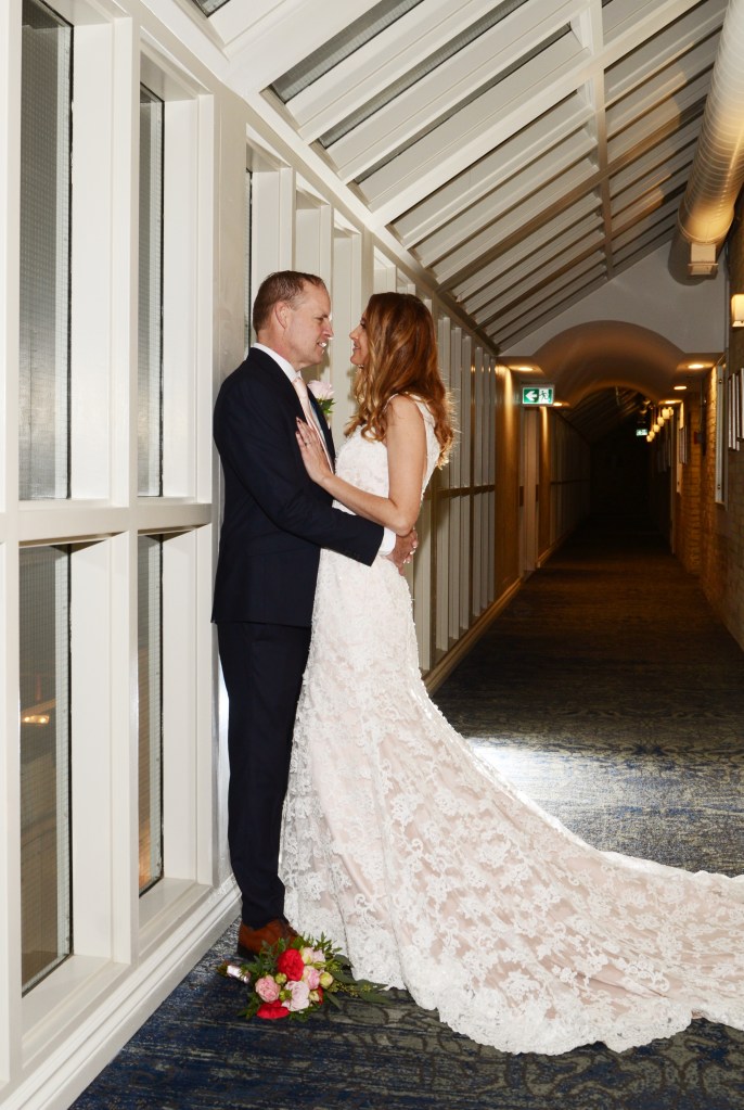 Wedding photographers London Ontario. Columbia Photos is wedding photography based in London Ontario. Owner and pro photographer is Phil Vanderpost.