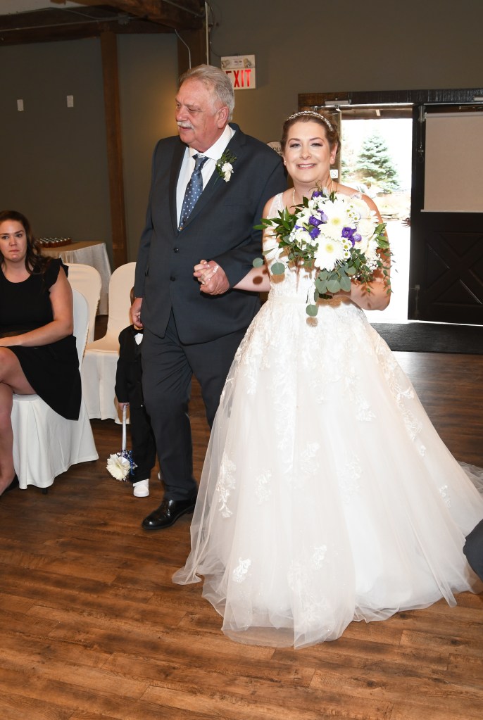 Wedding photography at the Elm Hurst Inn by Columbia Photos of London, Ontario