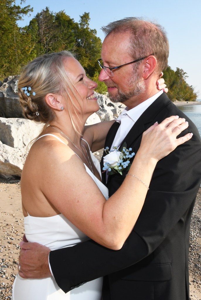 Bayfield wedding by Columbia Photos