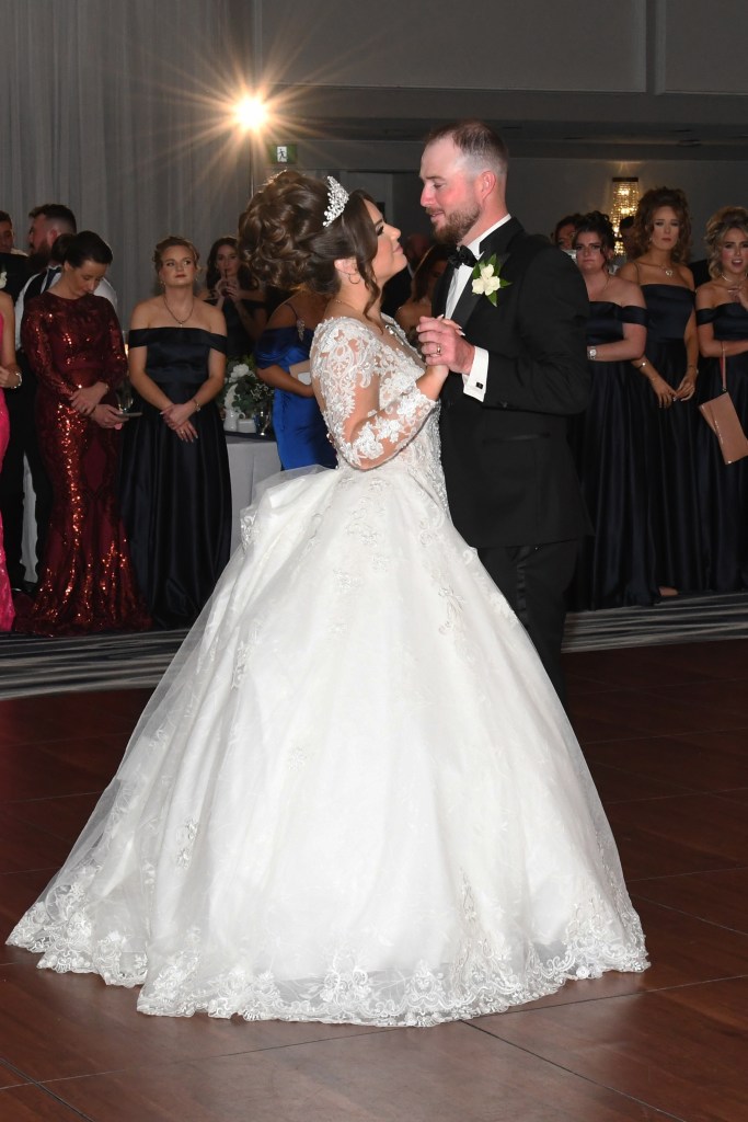 First dance at The Double Tree by Hilton by Columbia Photos