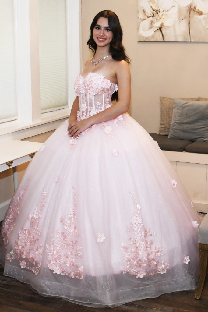 Quinceanera by Columbia Photos
