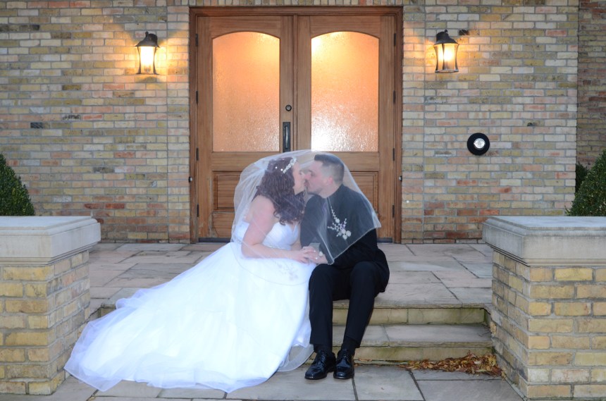 Wedding photographers London, Ontario. Columbia Photos is wedding photography based in London, Ontario.