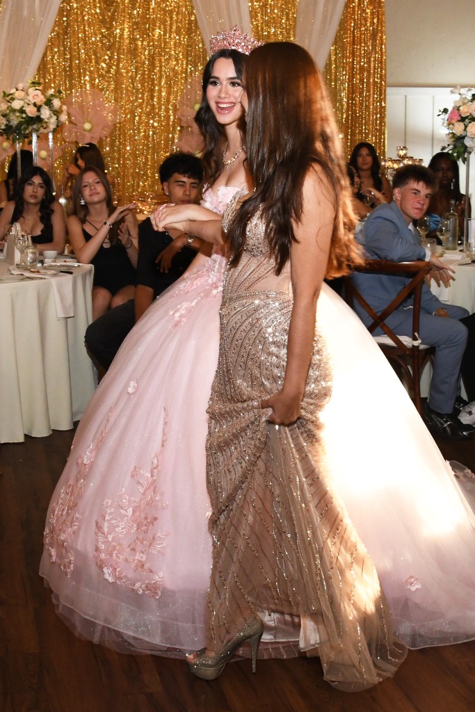 Quinceanera by Columbia Photos