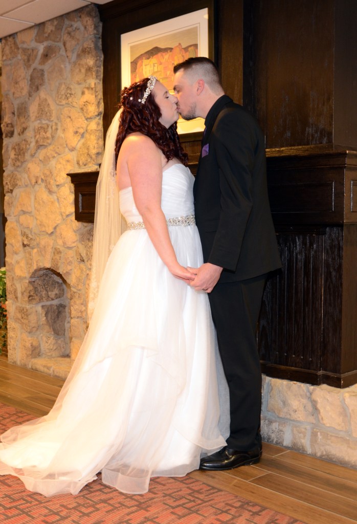 Wedding photographers London, Ontario. Columbia Photos is wedding photography based in London, Ontario.