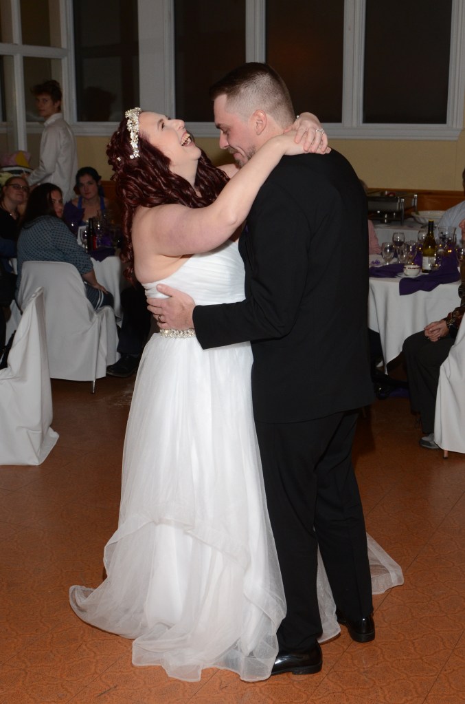 Wedding photographers London Ontario. Columbia Photos is wedding photography based in London Ontario. Owner and pro photographer is Phil Vanderpost.