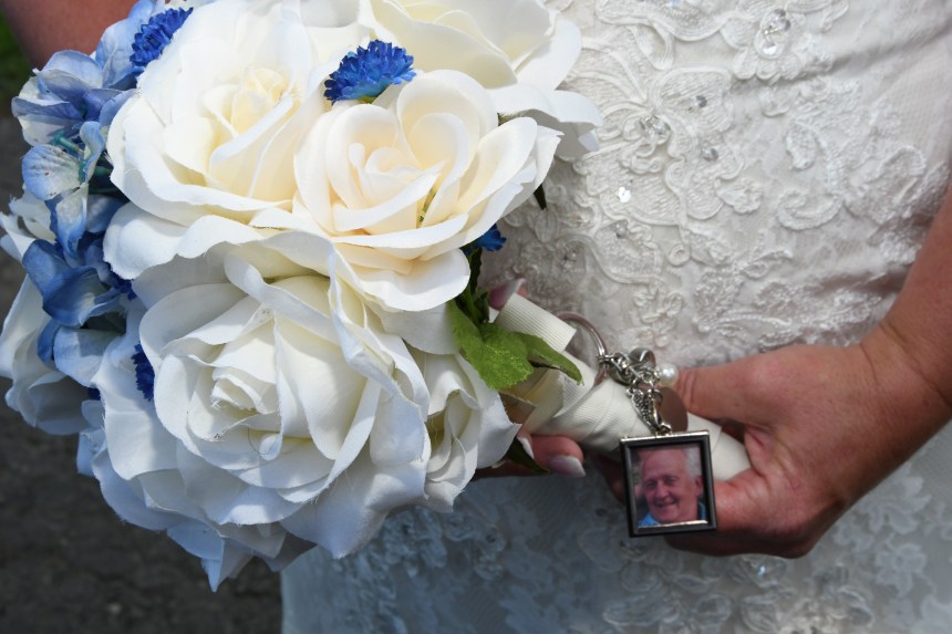 Lovely country wedding by Columbia Photos of London, Ontario.