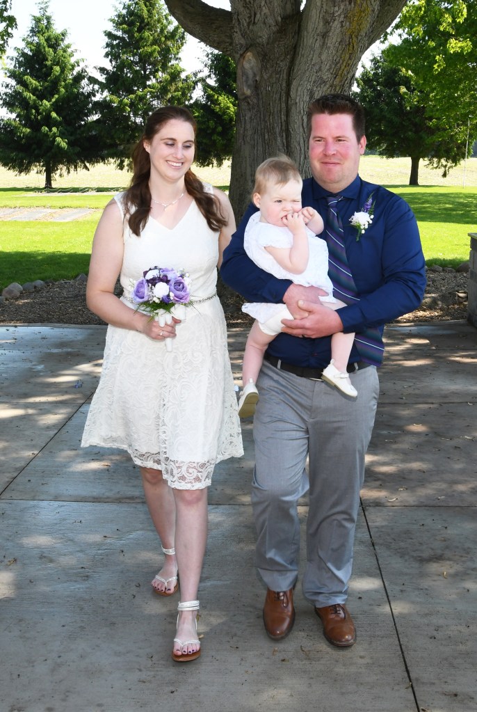 Prim Peony Estate wedding by Columbia Photos of London, Ontario
