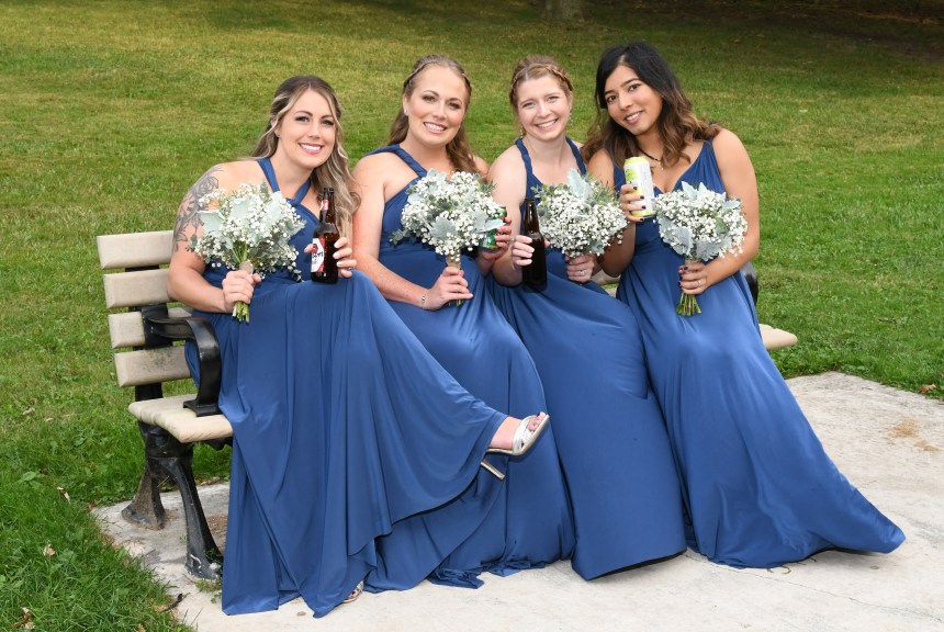 Beautiful Kiwanis Park wedding by Columbia Photos of London Ontario
