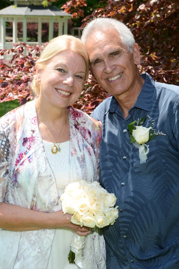 Wedding photographers London Ontario. Columbia Photos is wedding photography based in London Ontario. Owner and pro photographer is Phil Vanderpost.