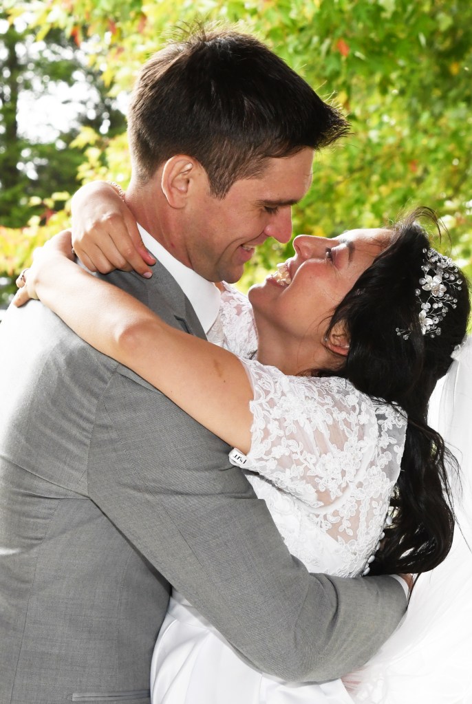 Columbia Photos is beautiful wedding photography based in London Ontario