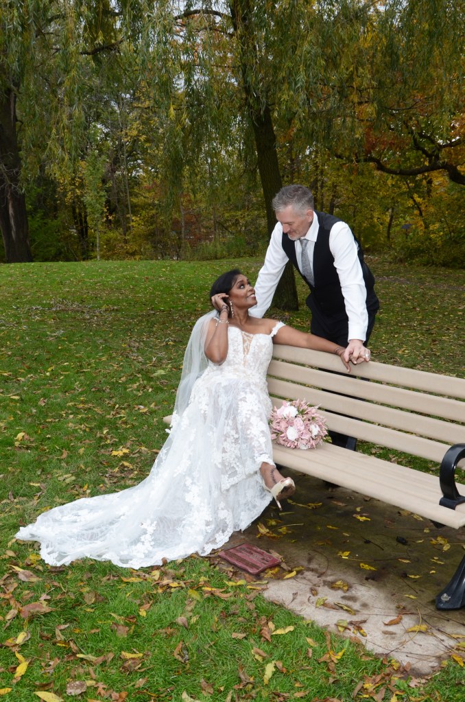 Wedding photographers London Ontario. Columbia Photos is wedding photography based in London Ontario. Owner and pro photographer is Phil Vanderpost.