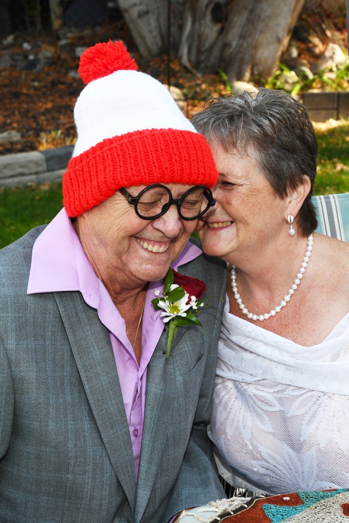 Beautiful wedding at Kiwanis Park by Columbia Photos of London Ontario