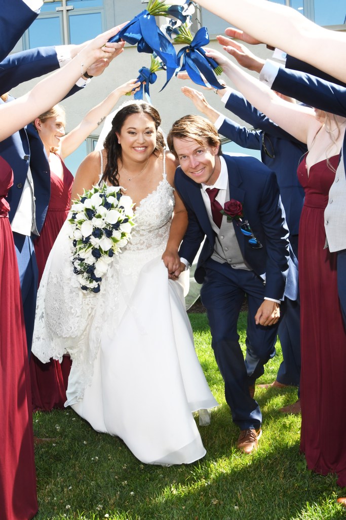 Beautiful wedding at Riverbend Golf and Country Club by Columbia Photos of London Ontario