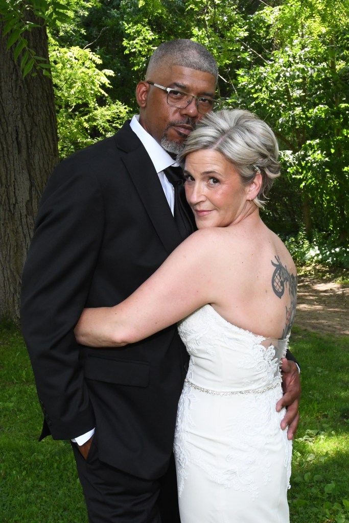 Beautiful July wedding at The Civic Garden Complex by Columbia Photos