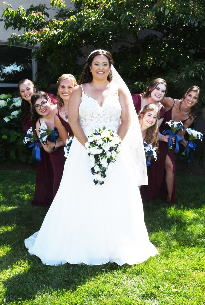 Beautiful wedding at Riverbend Golf and Country Club by Columbia Photos of London Ontario
