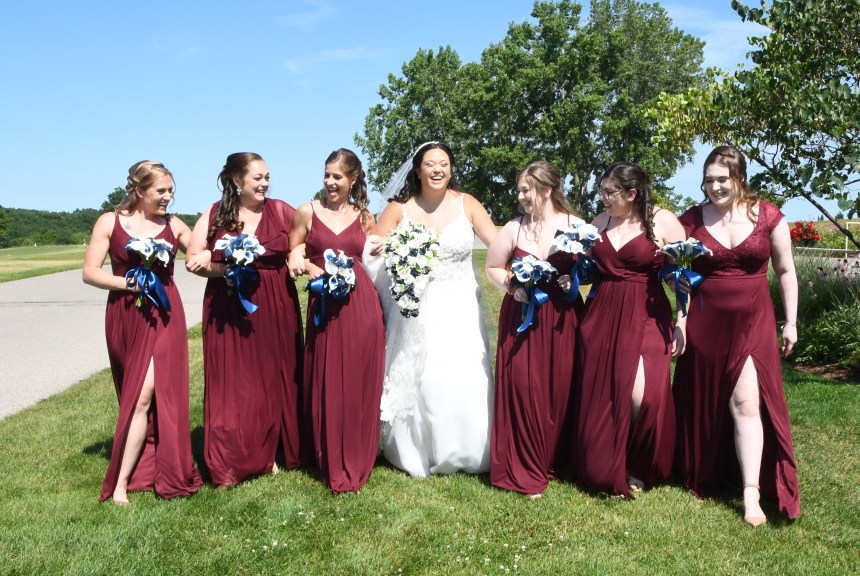 Beautiful wedding at Riverbend Golf and Country Club by Columbia Photos of London Ontario