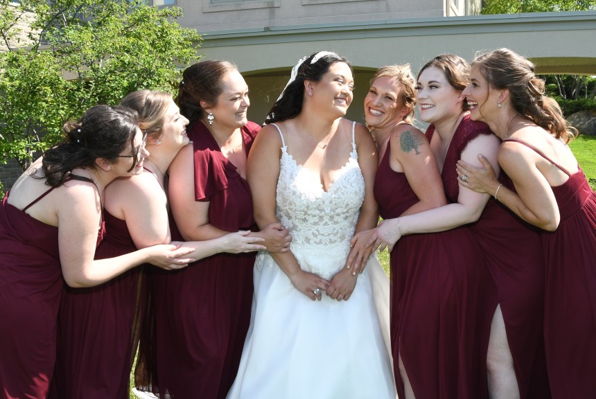 Beautiful wedding at Riverbend Golf and Country Club by Columbia Photos of London Ontario